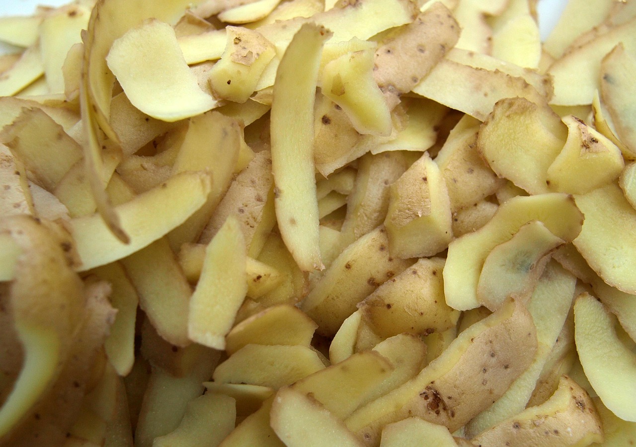 Réutiliser les épluchures de pommes de terre